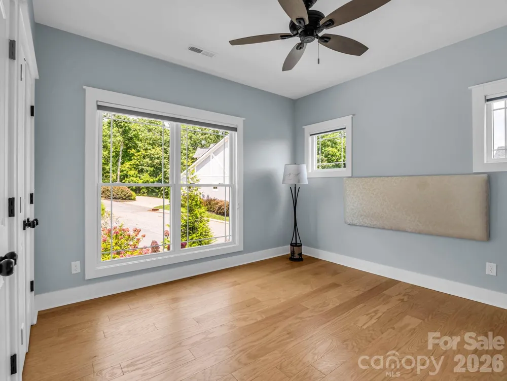 285 Mount Allen Heights Black Mountain, NC 28711
