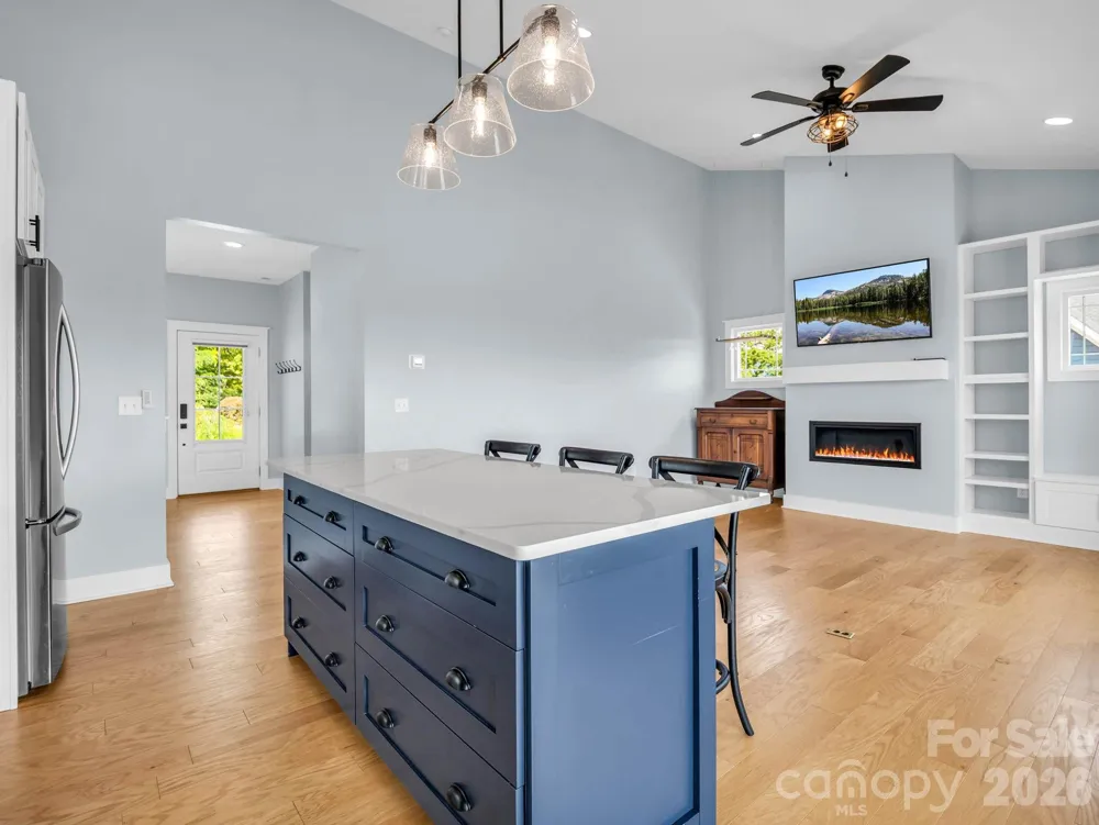 285 Mount Allen Heights Black Mountain, NC 28711