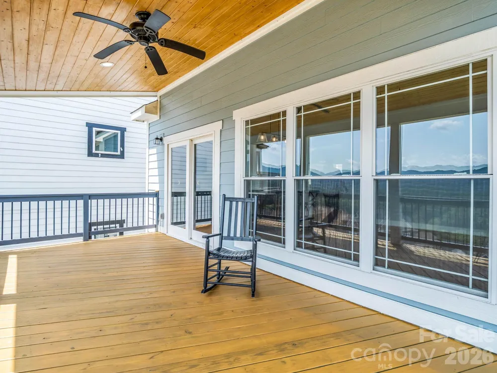 285 Mount Allen Heights Black Mountain, NC 28711