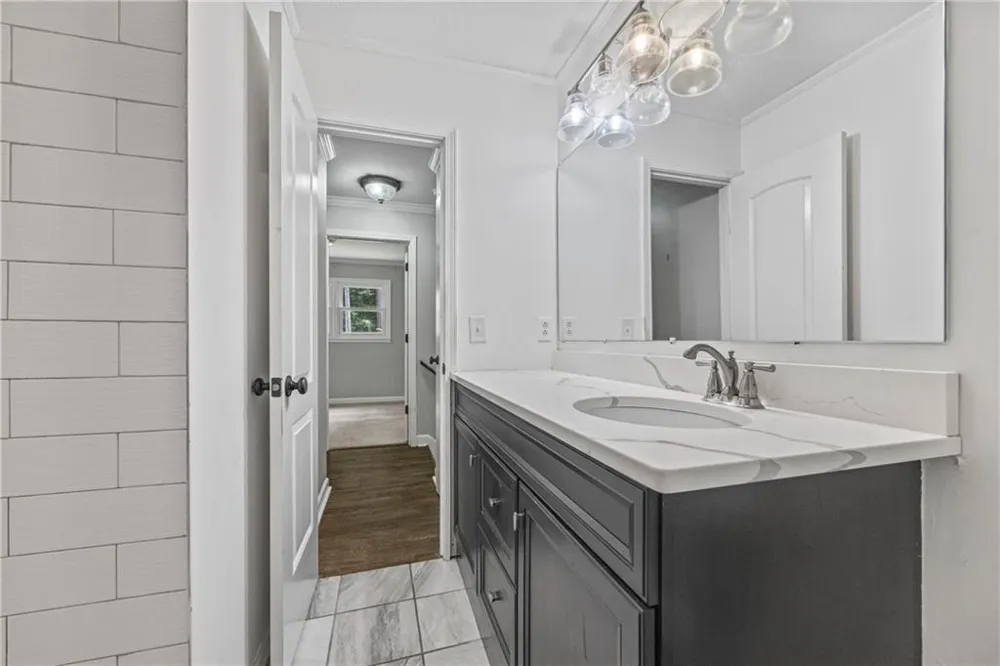 192 Summit Street Cornelia, GA 30531