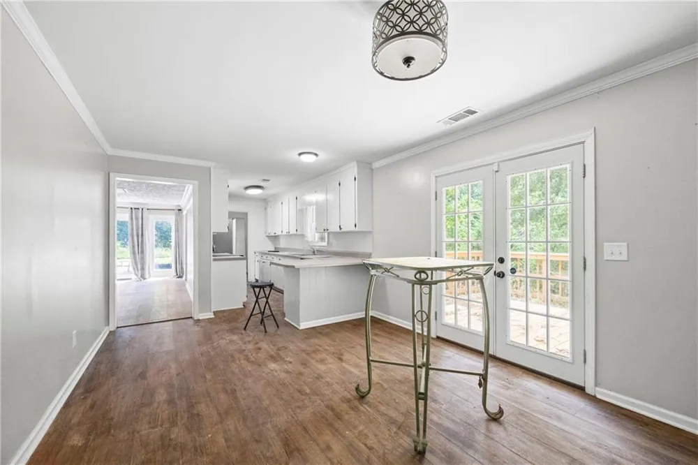 192 Summit Street Cornelia, GA 30531