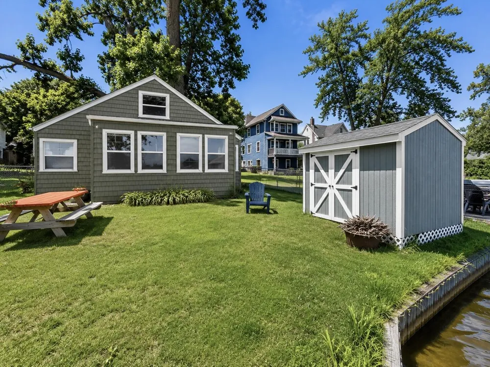1914 Forest Drive Portage, MI 49002