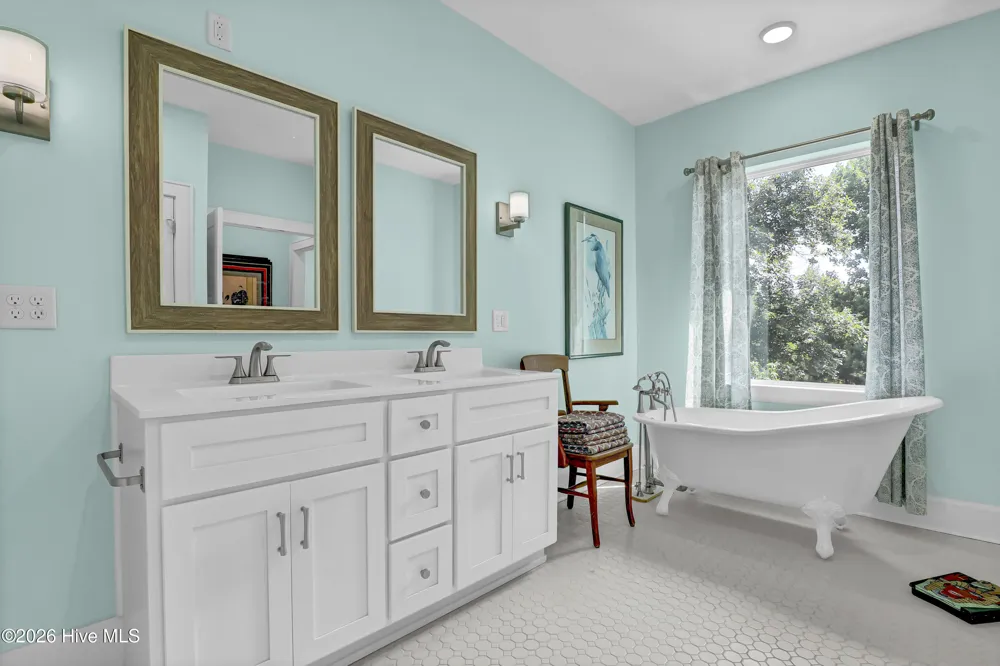 630 Ravenswood Road Hampstead, NC 28443