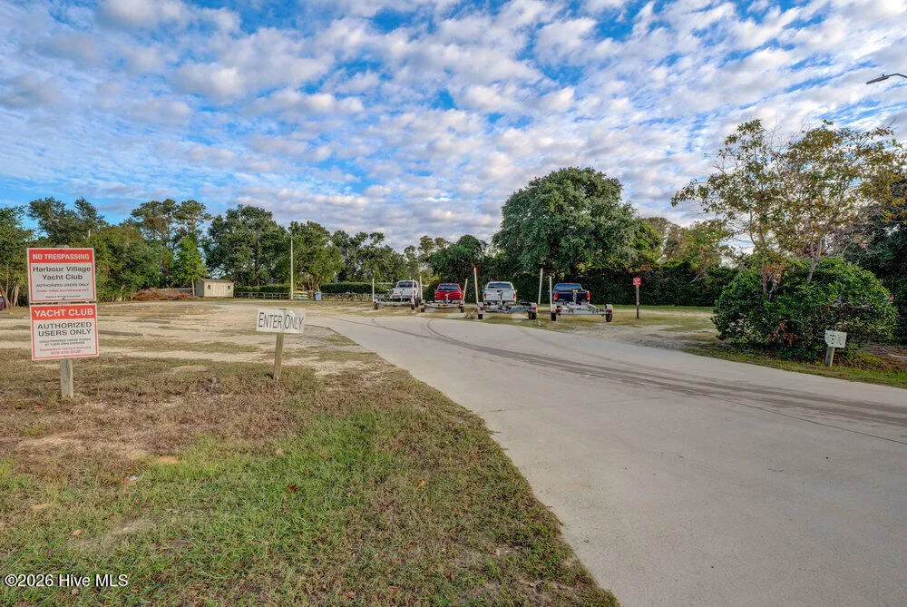 630 Ravenswood Road Hampstead, NC 28443