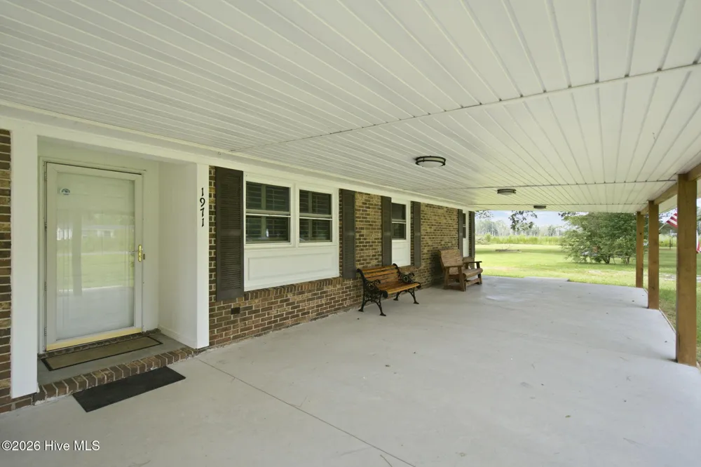 1971 Raccoon Road Willard, NC 28478