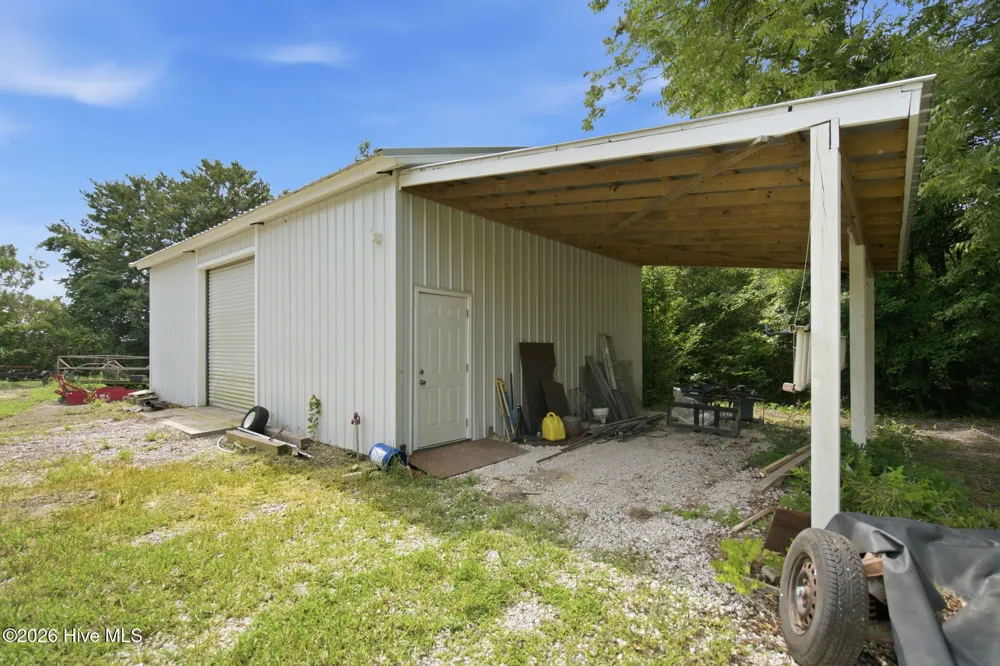 1971 Raccoon Road Willard, NC 28478