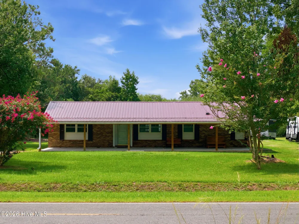 1971 Raccoon Road Willard, NC 28478