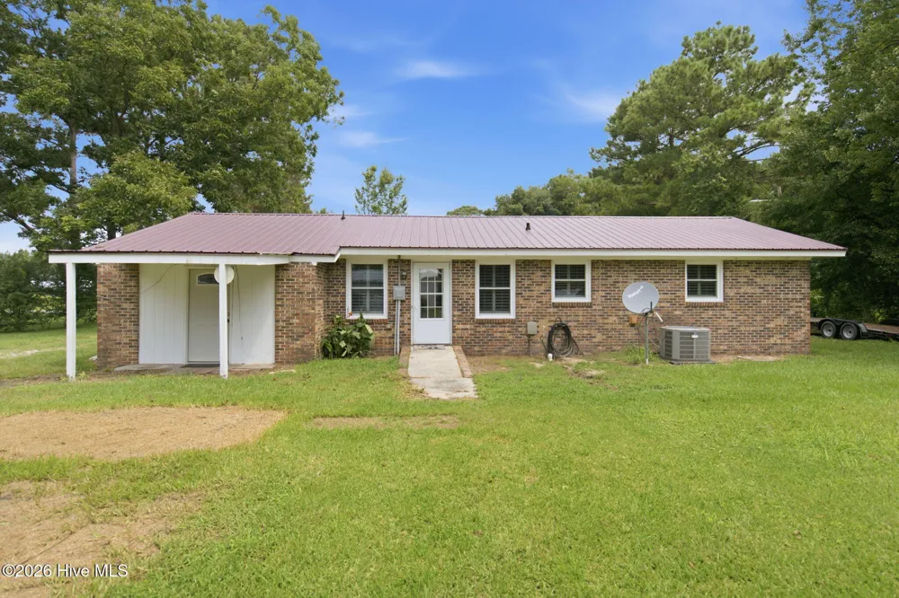 1971 Raccoon Road Willard, NC 28478