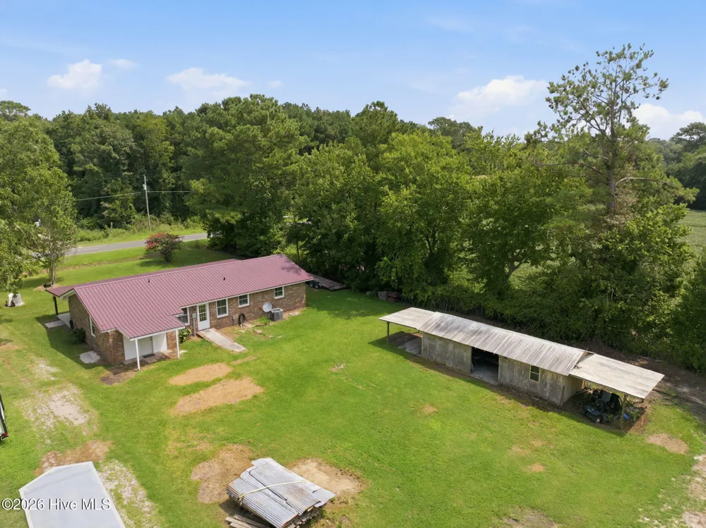 1971 Raccoon Road Willard, NC 28478