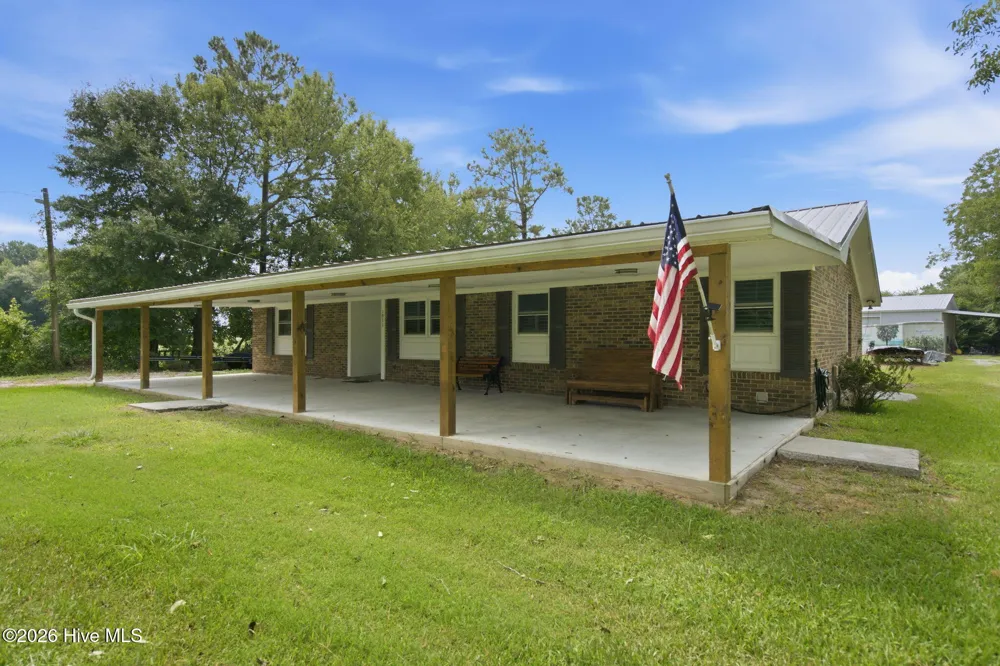 1971 Raccoon Road Willard, NC 28478