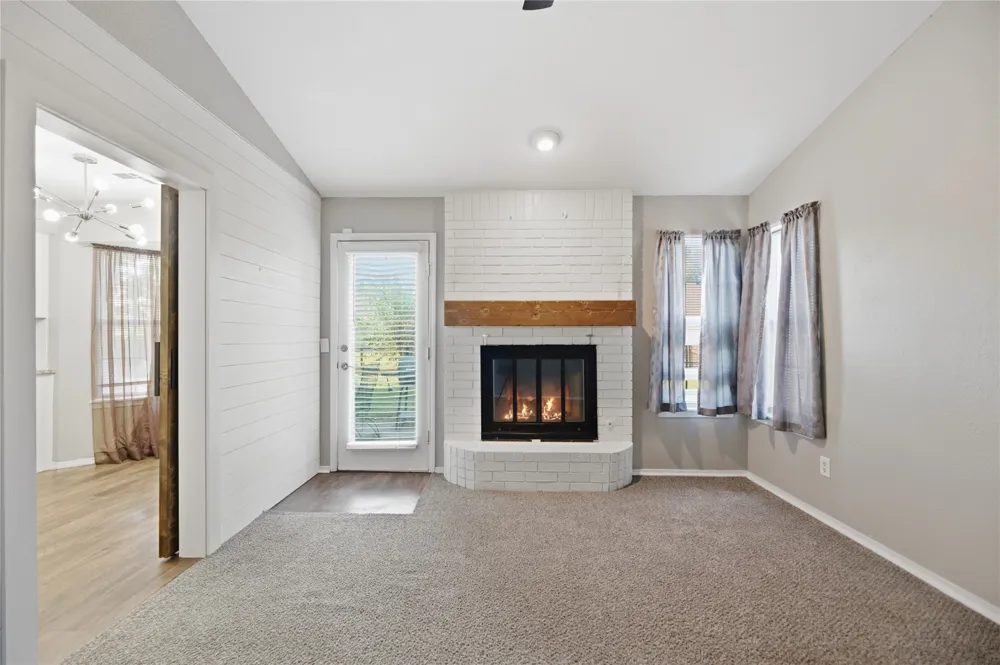 4205 W Quincy Street Broken Arrow, OK 74012