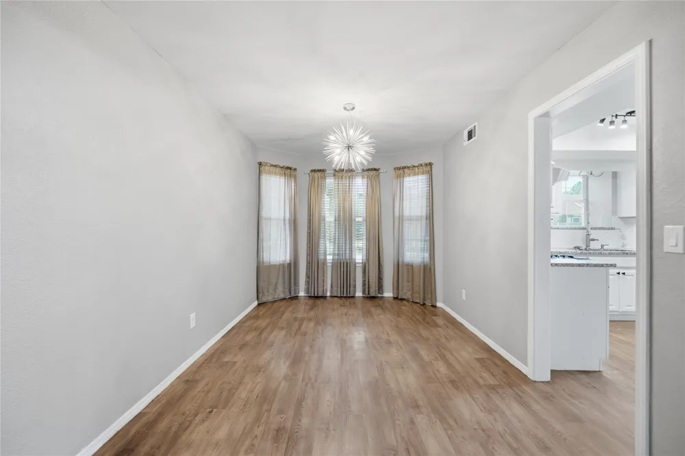 4205 W Quincy Street Broken Arrow, OK 74012