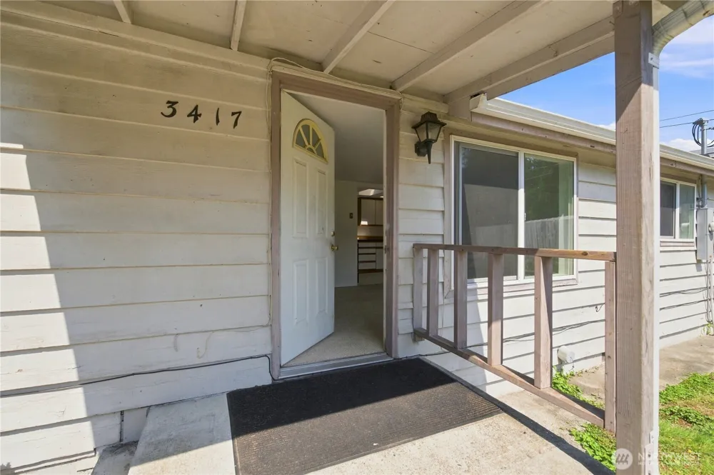 3417 232nd Street SW Brier, WA 98036