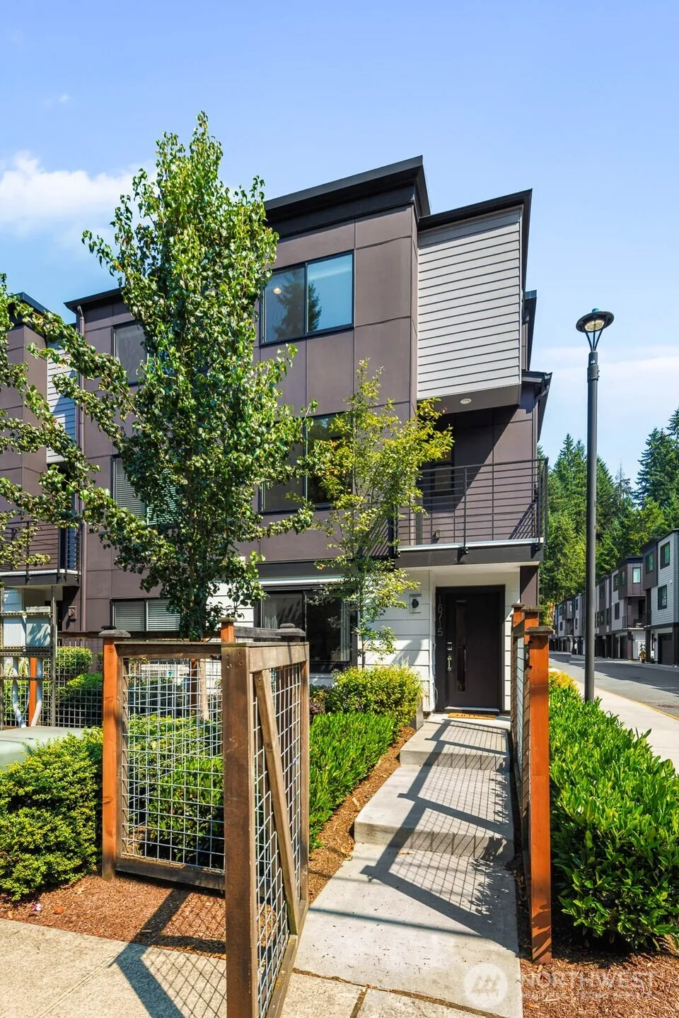 18715 76th Avenue W Lynnwood, WA 98037