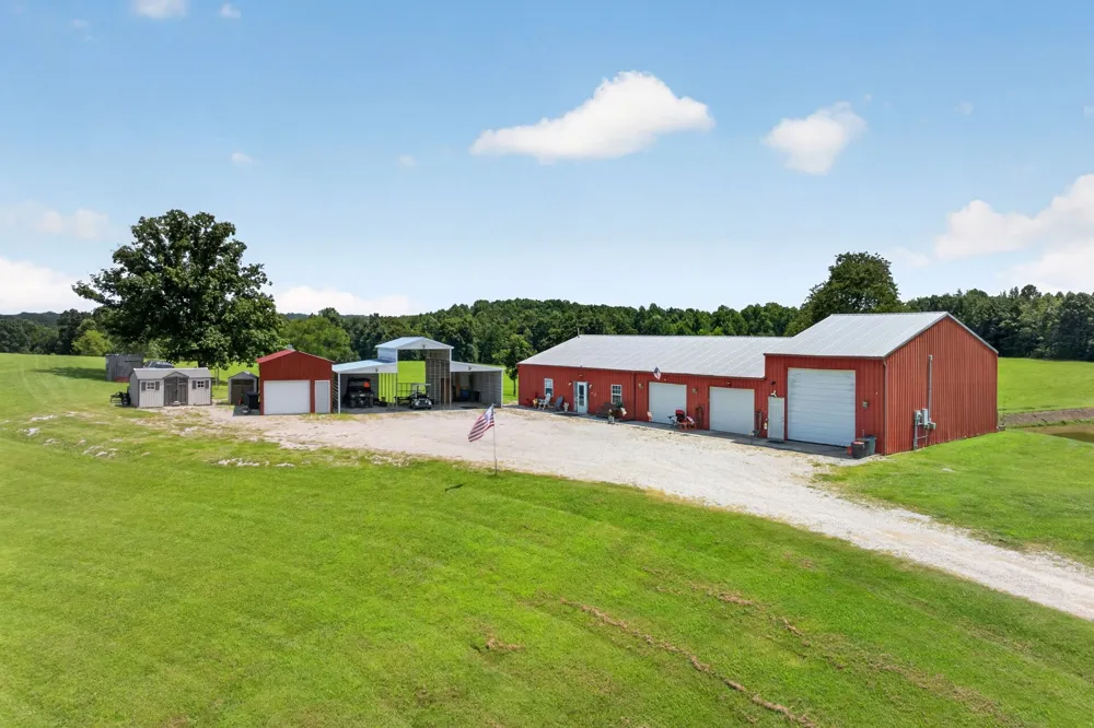 470 Wade Rd Sparta, TN 38583