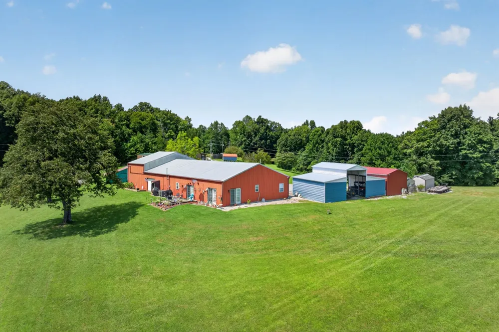 470 Wade Rd Sparta, TN 38583
