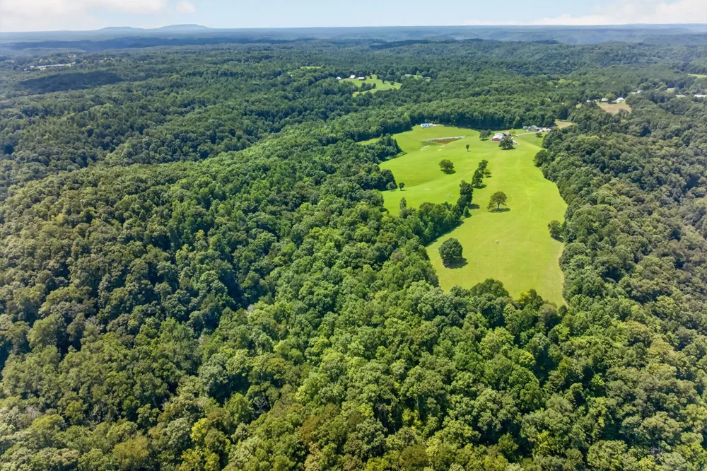 470 Wade Rd Sparta, TN 38583