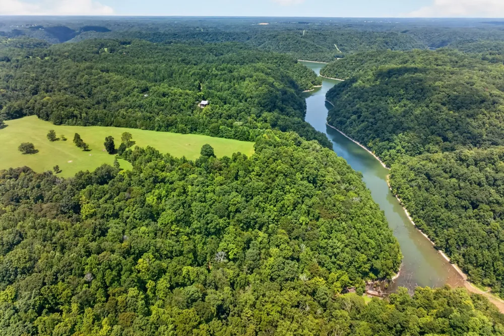 470 Wade Rd Sparta, TN 38583