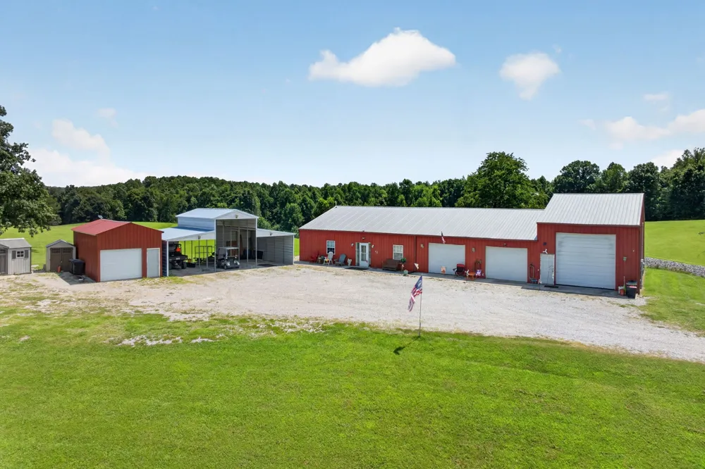 470 Wade Rd Sparta, TN 38583