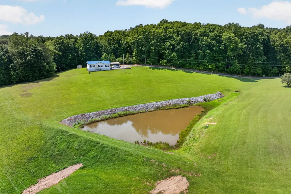 470 Wade Rd Sparta, TN 38583