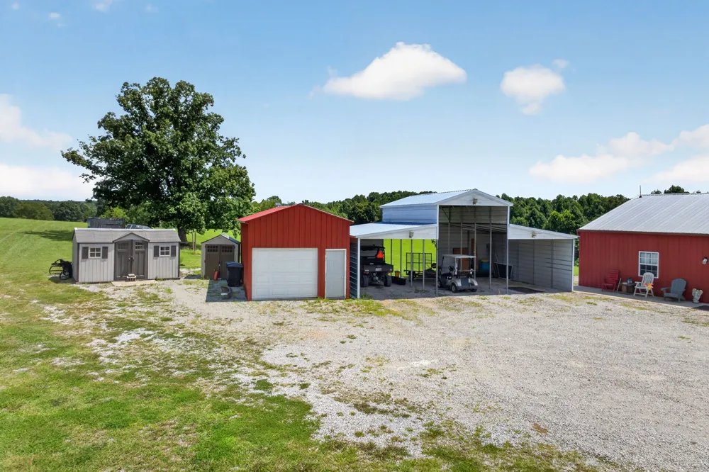 470 Wade Rd Sparta, TN 38583