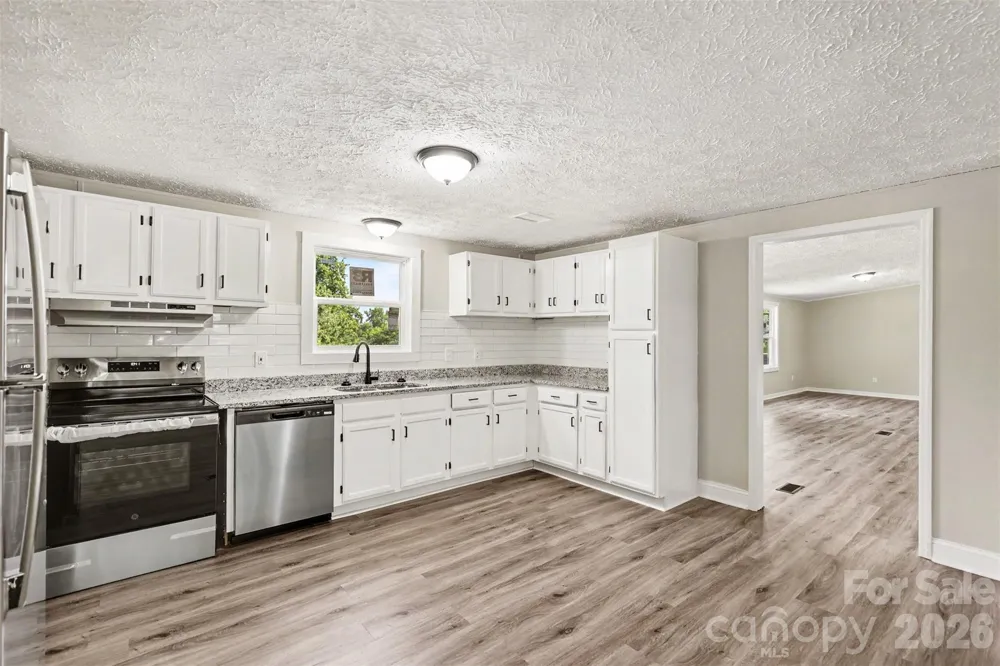 5174 Grand Canyon Road NW Concord, NC 28027