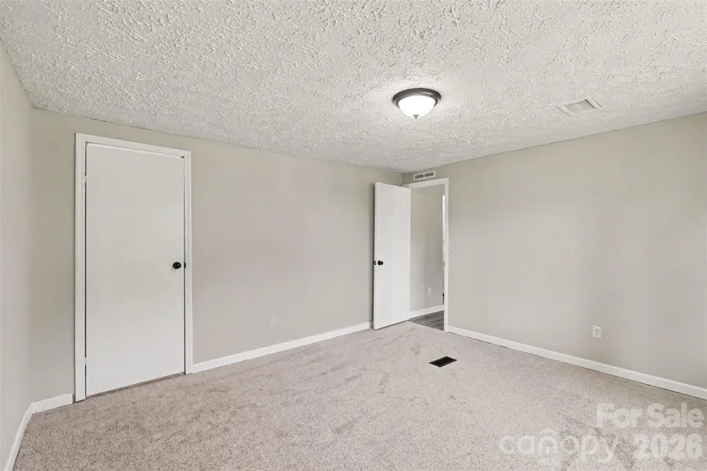 5174 Grand Canyon Road NW Concord, NC 28027