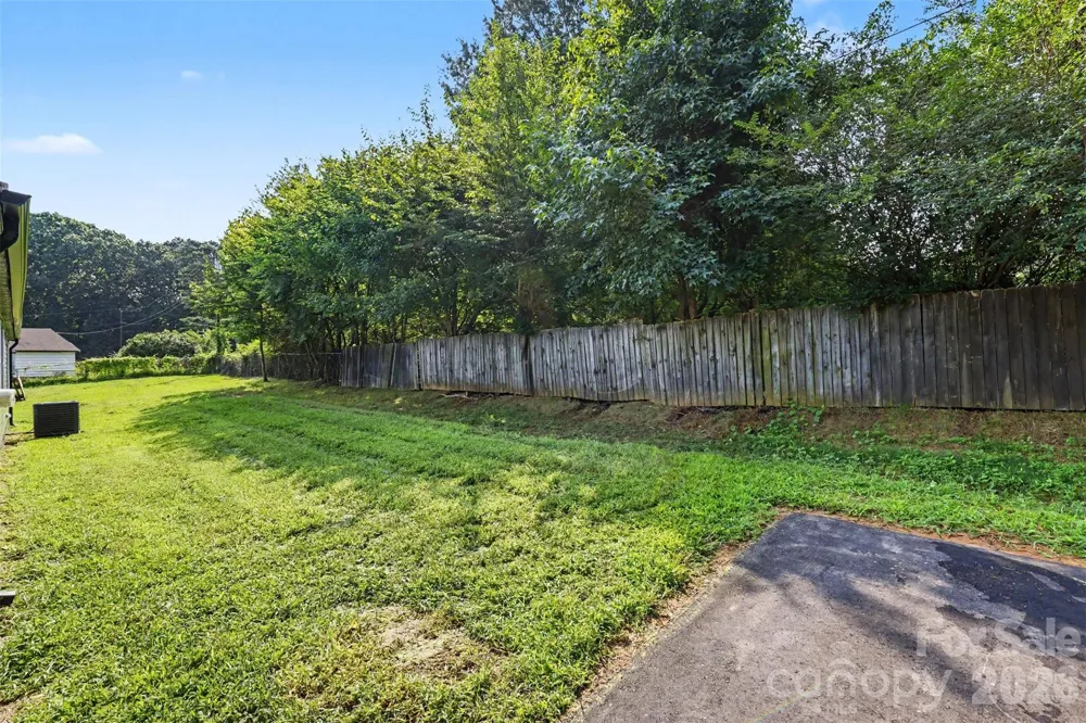 5174 Grand Canyon Road NW Concord, NC 28027