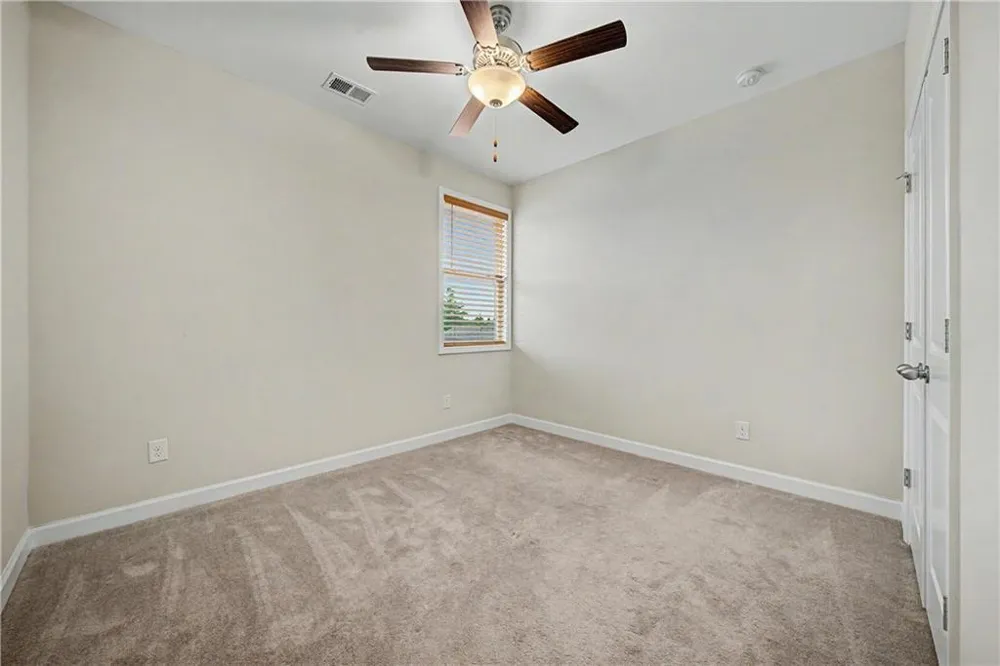 165 Mansfield Drive Fayetteville, GA 30214