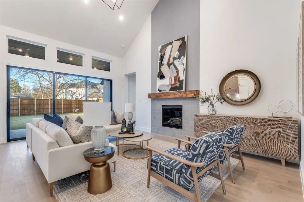 3849 Hawick Lane Dallas, TX 75220