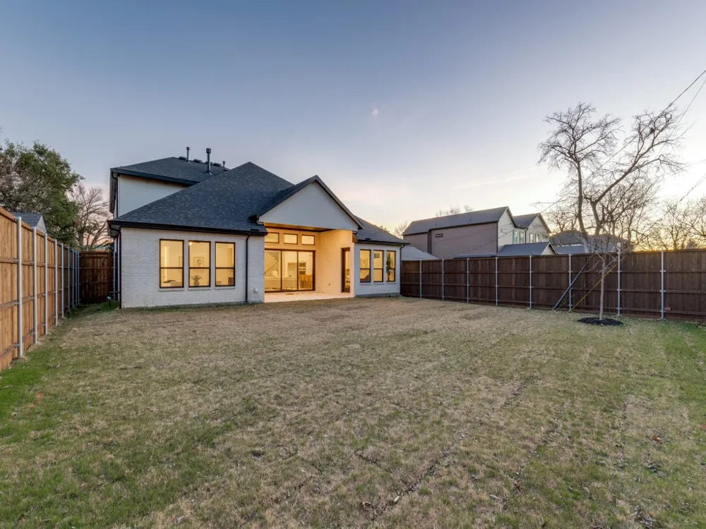 3849 Hawick Lane Dallas, TX 75220