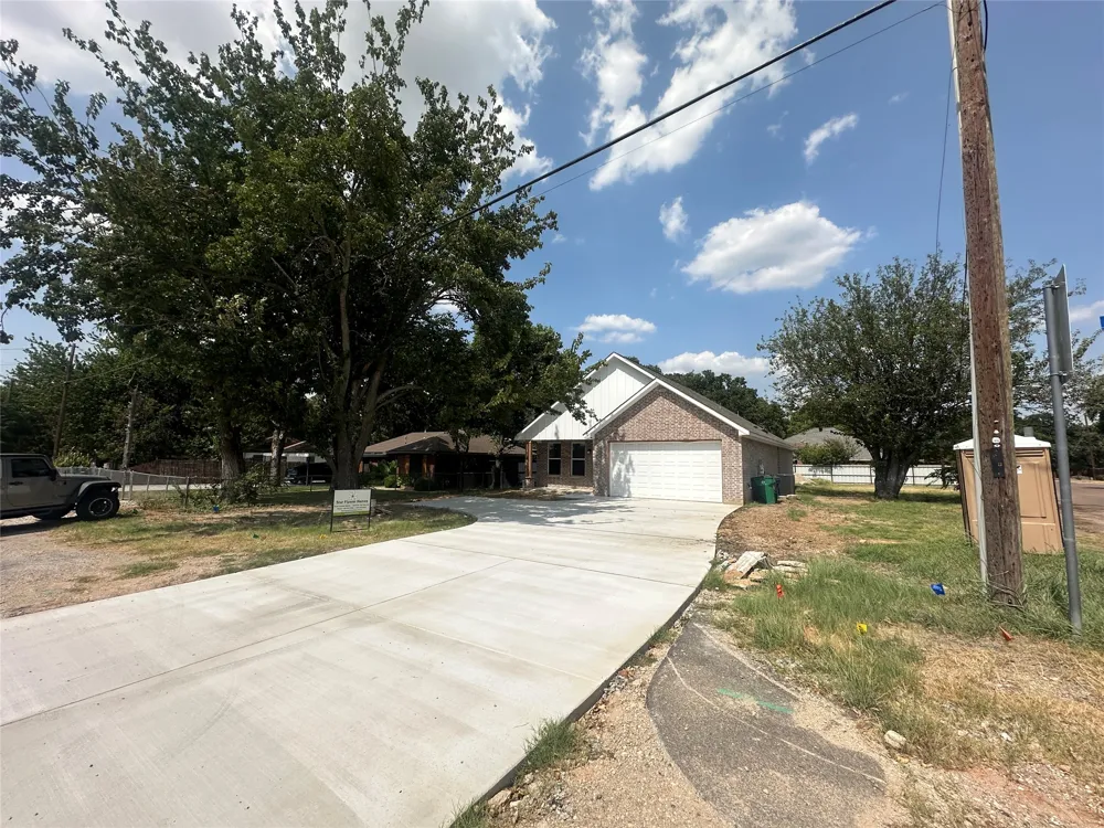 1400 Business 287 Decatur, TX 76234