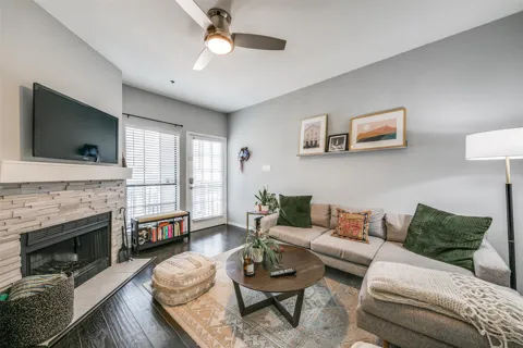 4800 W Lovers Lane #509
