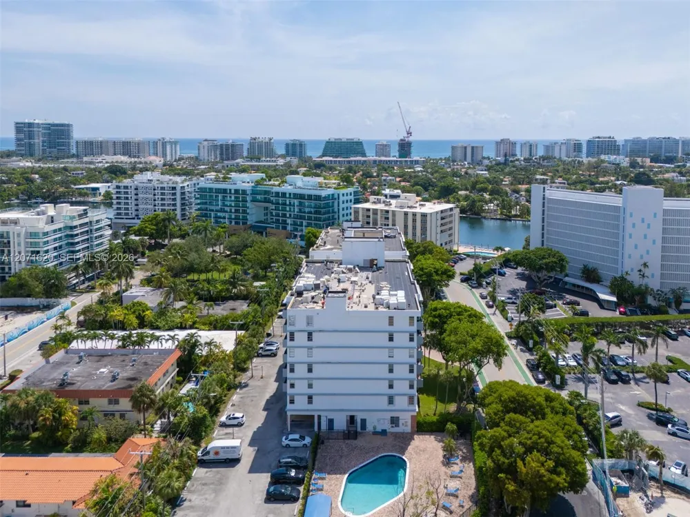 1001 91 #511 Bay Harbor Islands, FL 33154