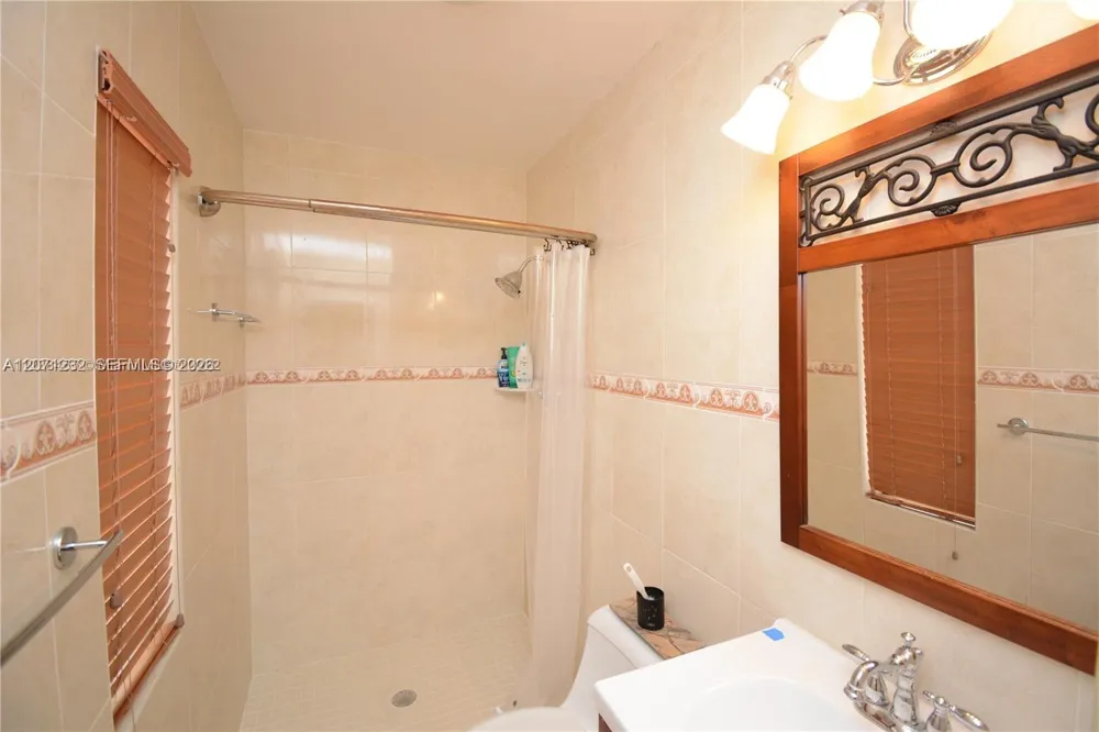 10301 SW 199th St Cutler Bay, FL 33157