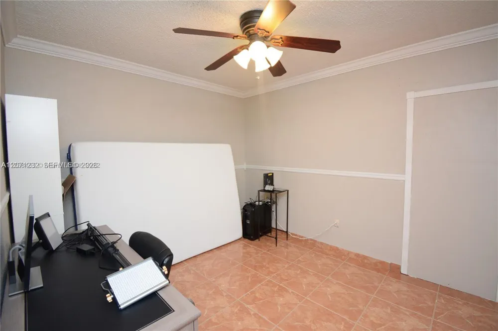 10301 SW 199th St Cutler Bay, FL 33157
