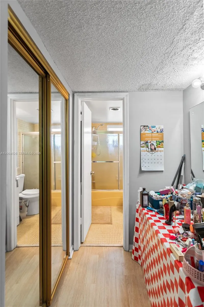 201 Berkley Rd #309 Hollywood, FL 33024