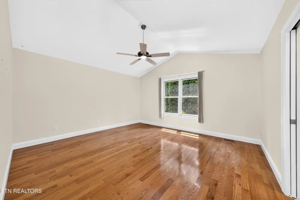 21 Thames Court Crossville, TN 38558