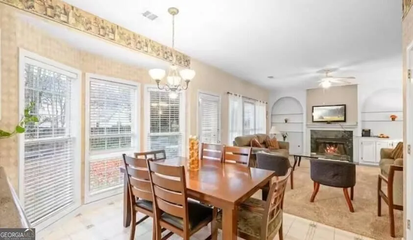 2465 Lunetta LN Alpharetta, GA 30004