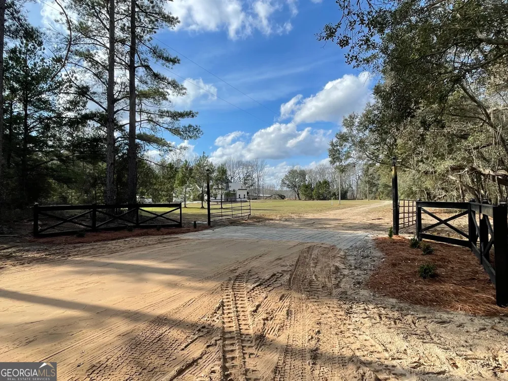 301 Jericho LN Brooklet, GA 30415