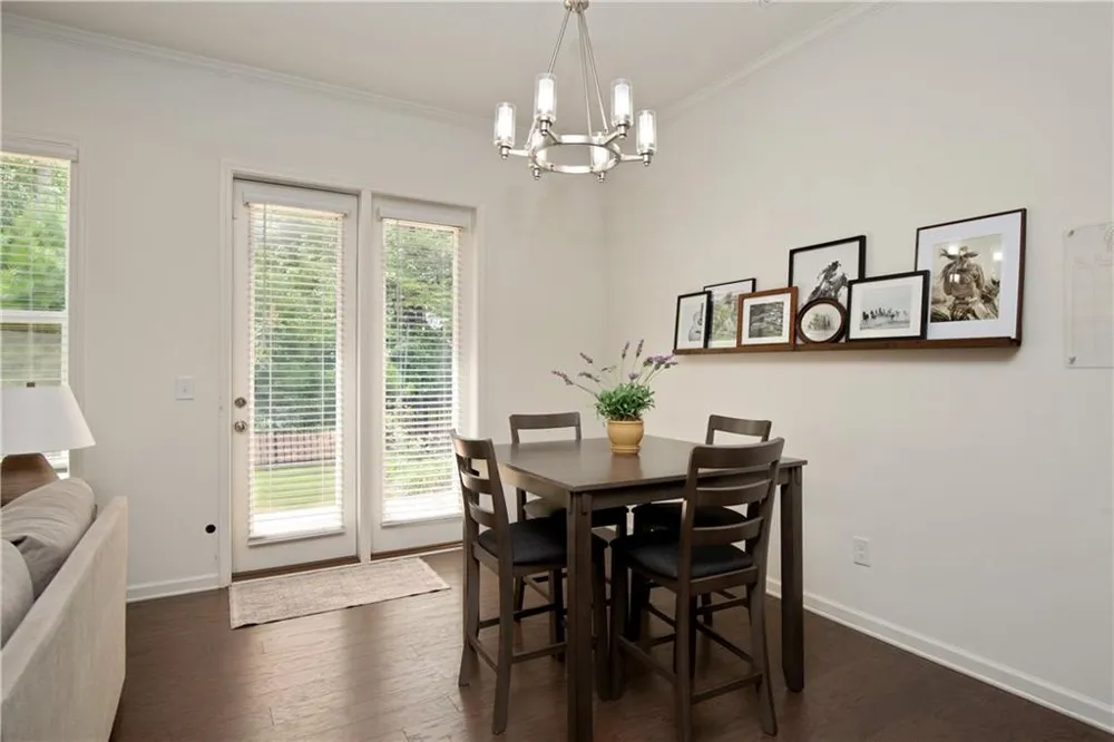 20034 Windalier Way Roswell, GA 30076