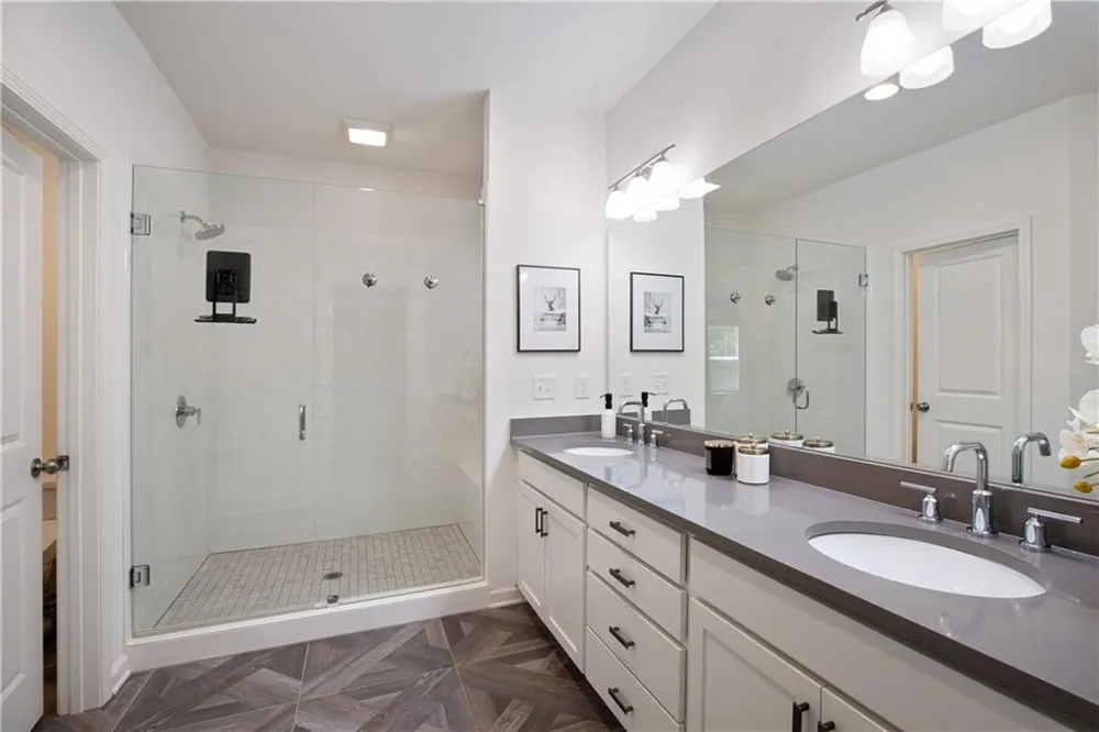 20034 Windalier Way Roswell, GA 30076