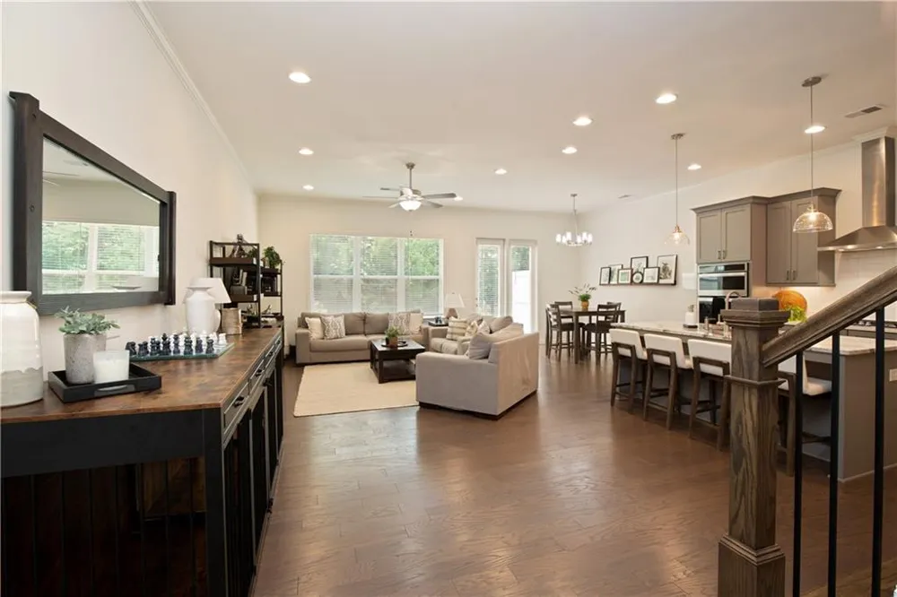 20034 Windalier Way Roswell, GA 30076