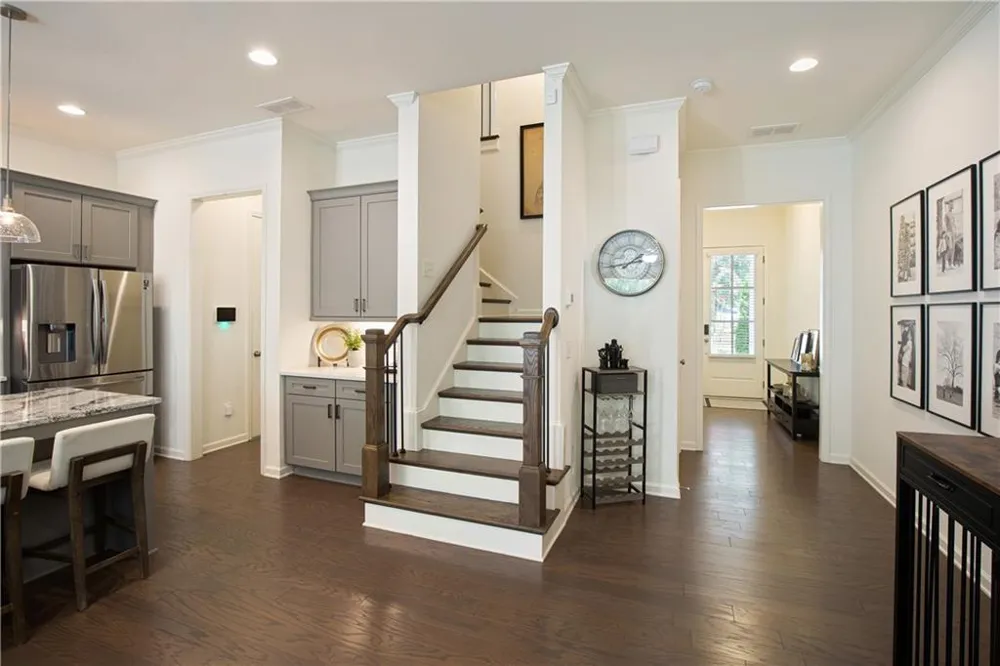 20034 Windalier Way Roswell, GA 30076