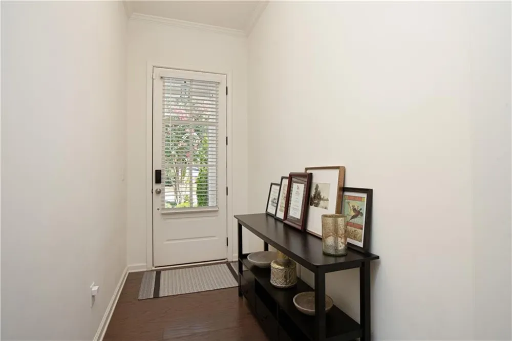 20034 Windalier Way Roswell, GA 30076