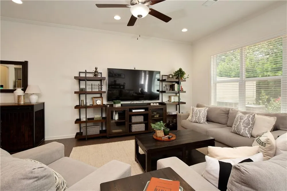 20034 Windalier Way Roswell, GA 30076