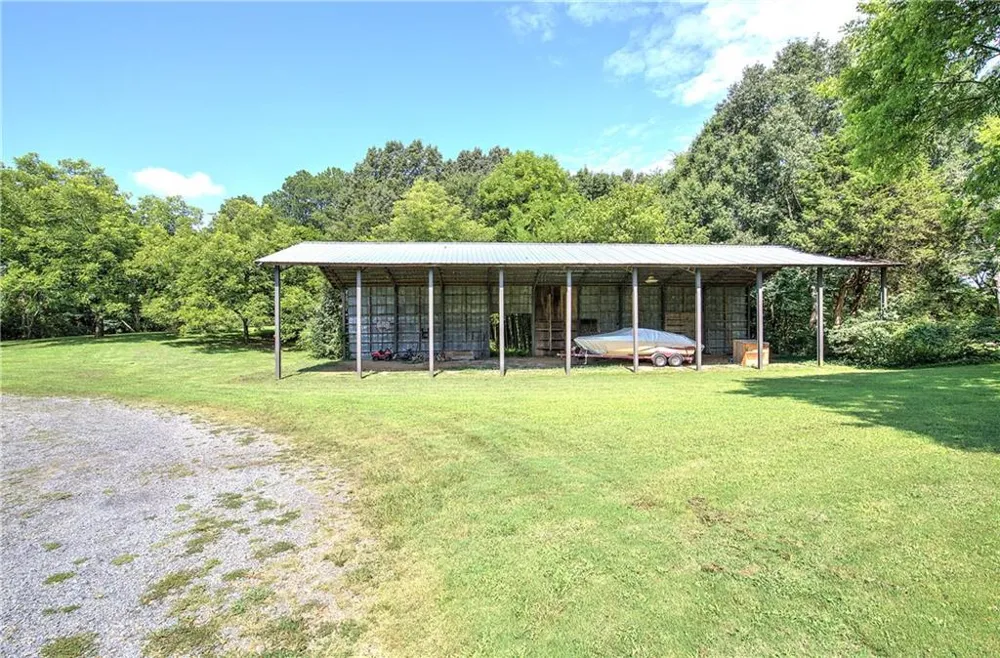 5247 Roland Hayes Parkway SW Calhoun, GA 30701