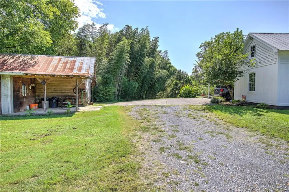 5247 Roland Hayes Parkway SW Calhoun, GA 30701