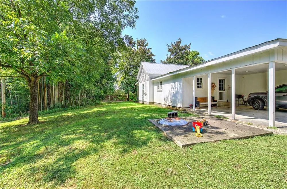 5247 Roland Hayes Parkway SW Calhoun, GA 30701