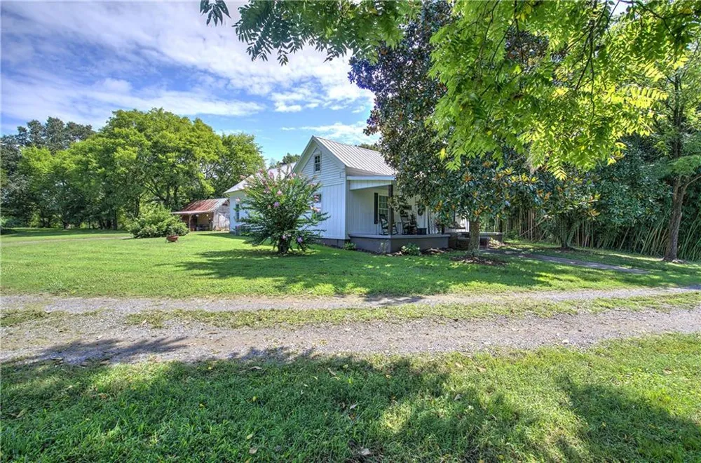 5247 Roland Hayes Parkway SW Calhoun, GA 30701